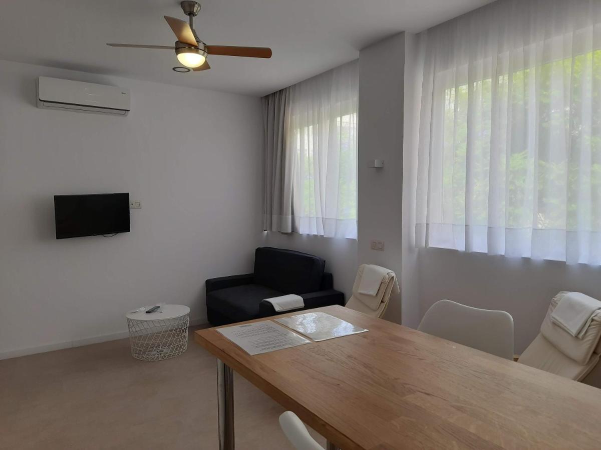 City Suites Marina Valenza Esterno foto
